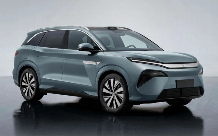 BYD Han L ve Tang L: 1085 Beygir Güçle Yeni Performans İkonları