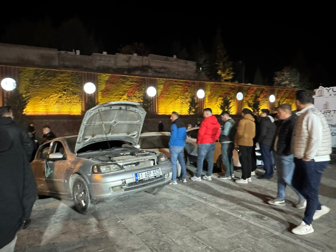 Niğde'de 9 Araç Birbirine Girdi: 4 Kişi Yaralandı
