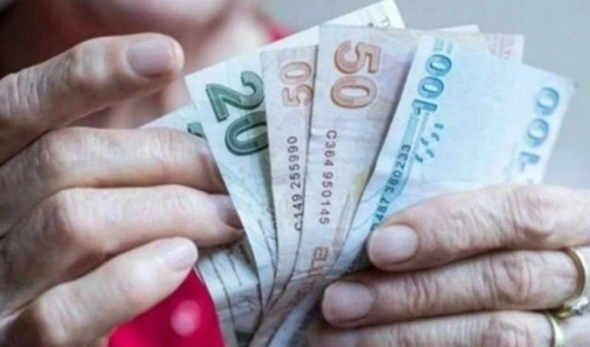 SGK’da Sahte Emekli Alarmı: 100 Bin Kişi Tespit Edildi