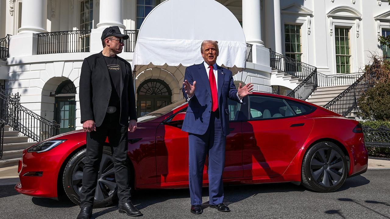Trump’tan Tesla’ya Dev Destek! Seçmenleri Harekete Geçirecek Hamle