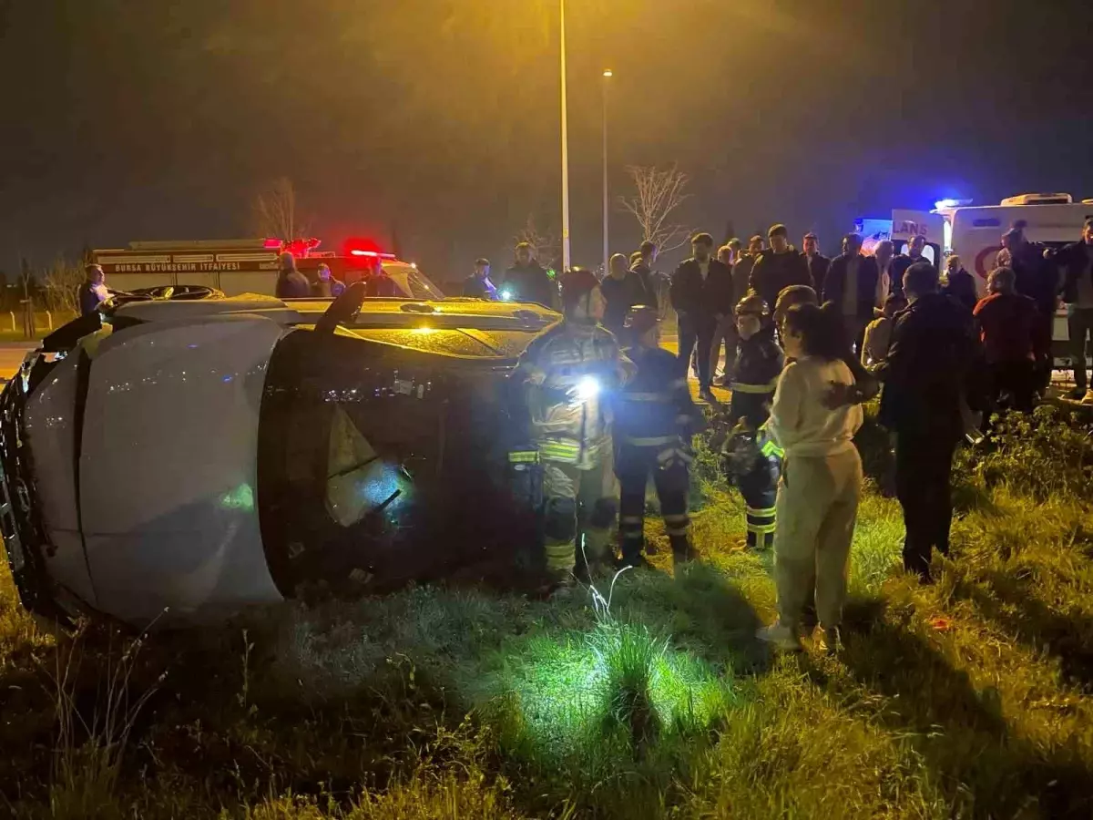 Bursa Nilüfer’de Takla Atan Otomobil Kazasında 2 Kişi Yaralandı