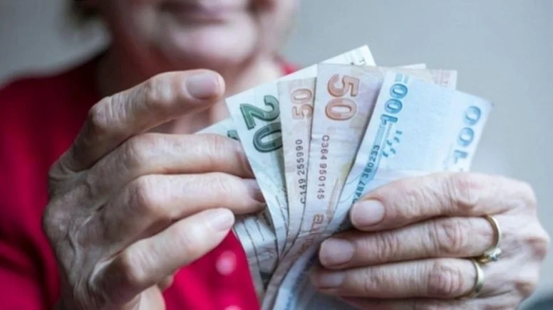Bağ-Kur’lular Cezalandırılıyor mu? SGK Uzmanı Sistemi Eleştirdi