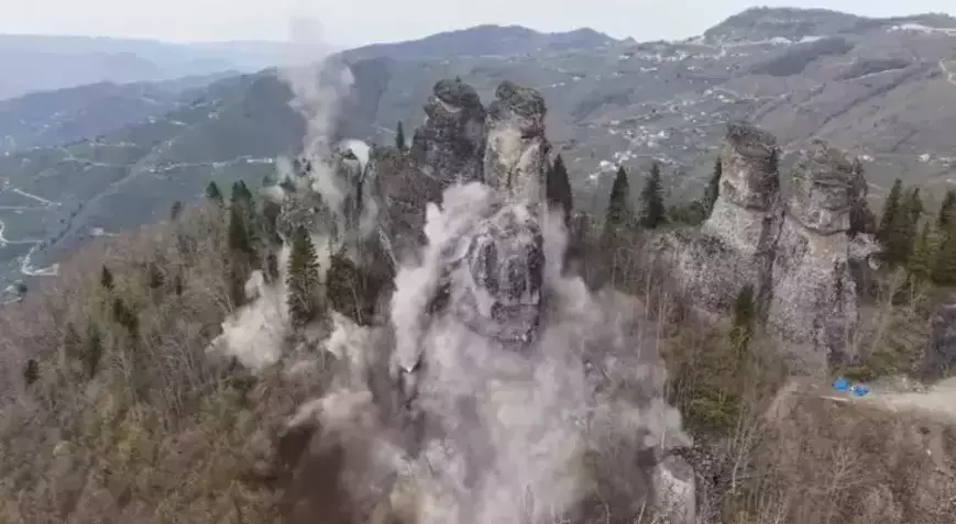 Ordu’da Riskli Kaya Kütleleri Patlatılarak Islah Edildi