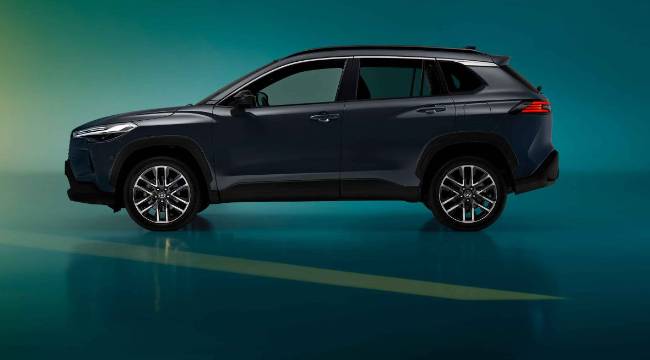 Toyota Corolla Cross Yenilendi: İşte 2025’te Türkiye’ye Gelecek Modelin Özellikleri
