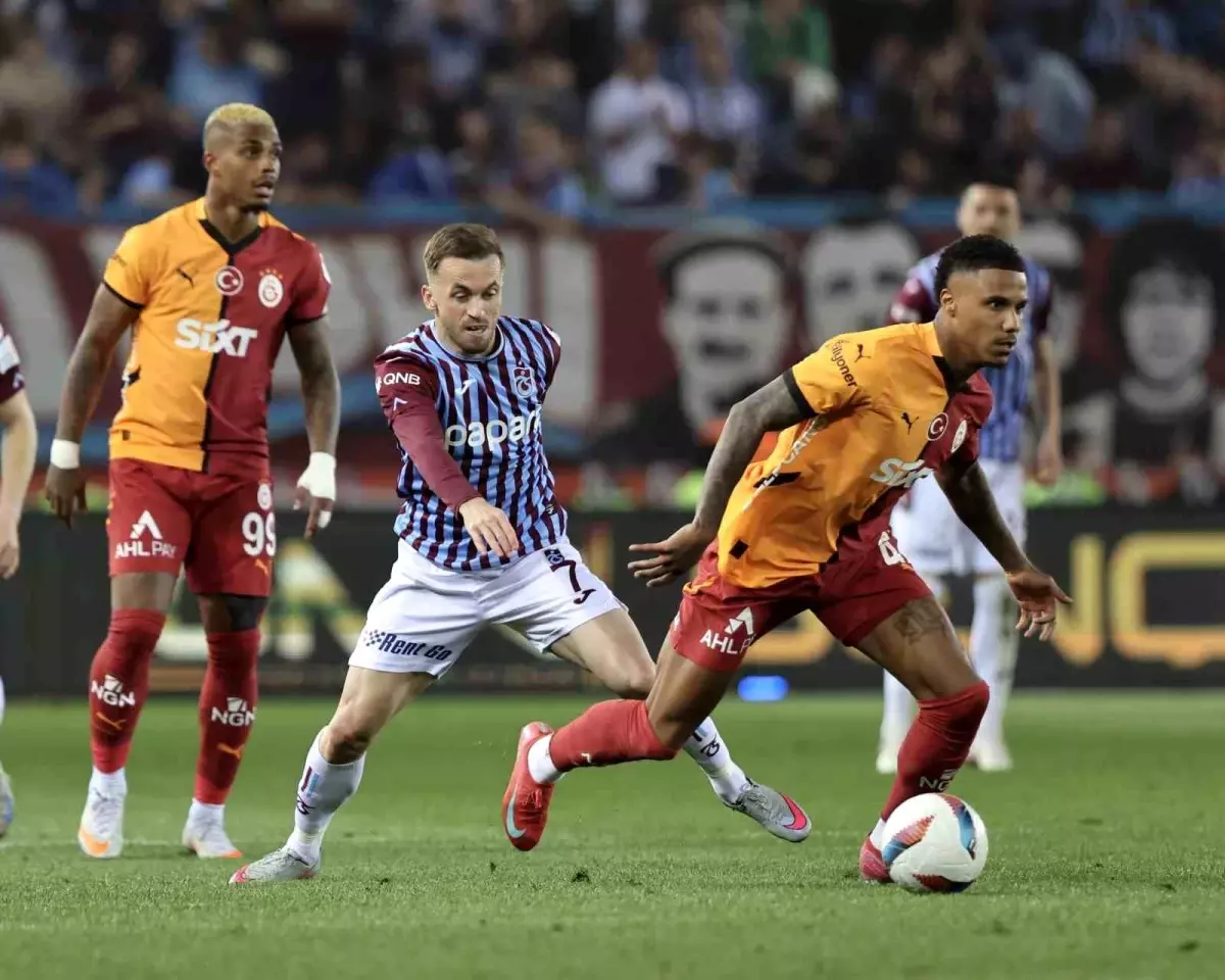 Zirve Yarışında Farkı Açtı: Galatasaray Trabzon'da 2-0 Kazandı
