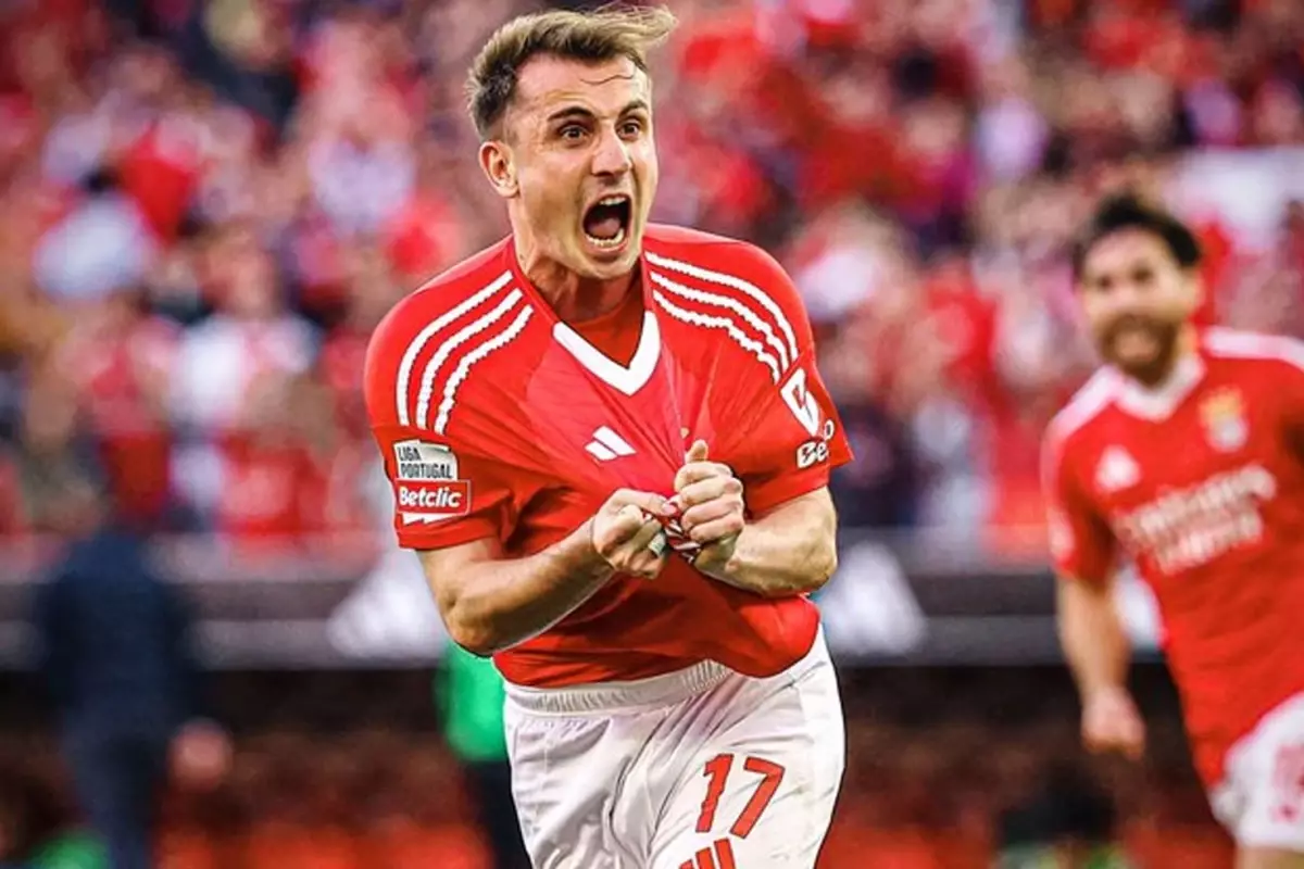 Portekiz Ligi'nde Şampiyonluk Yarışı Nefes Kesti: Kerem Aktürkoğlu Benfica'yı Umutlandırdı