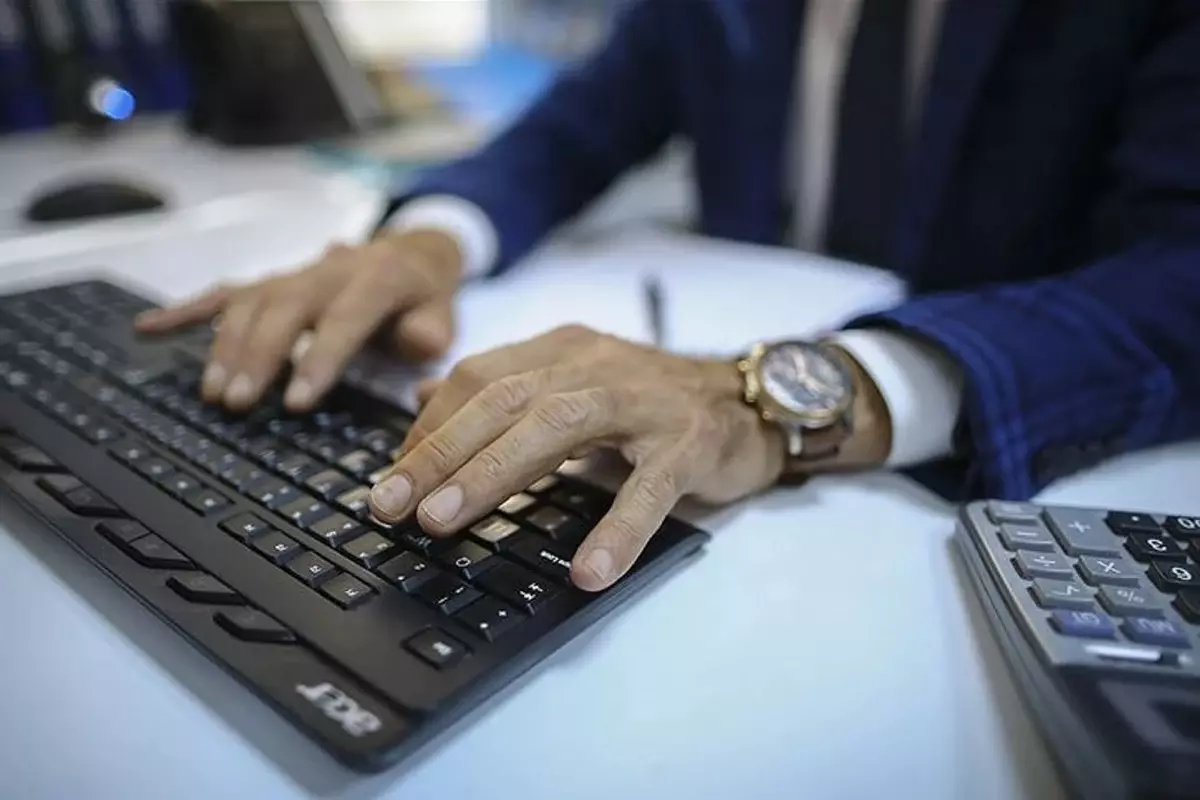 Bazı Memurluklar İçin 35 Yaş Sınırı Geliyor