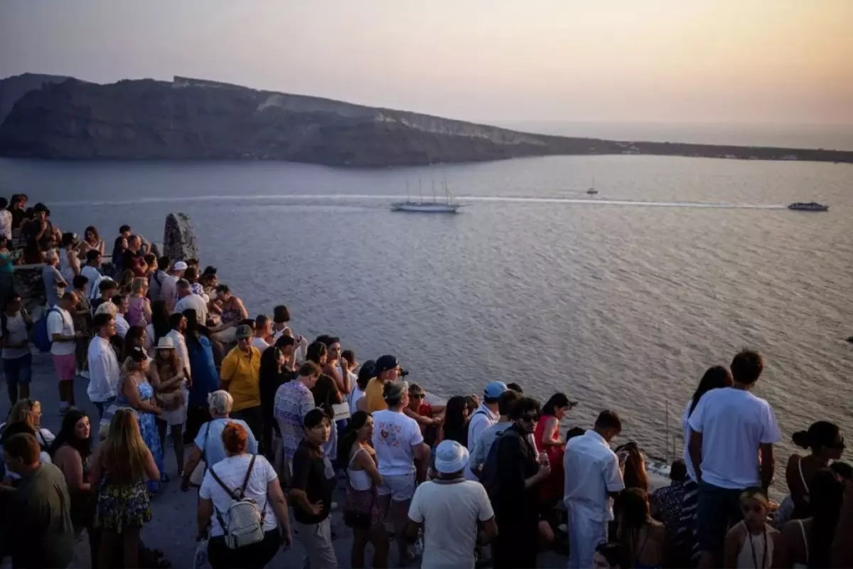 Yunanistan’ın Eğriboz Adası’nda Deprem Serisi: Okullar Tatil Edildi