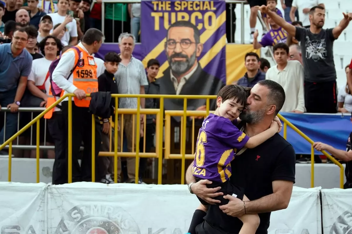 Arda Turan Eyüpspor'a Veda Etti: 