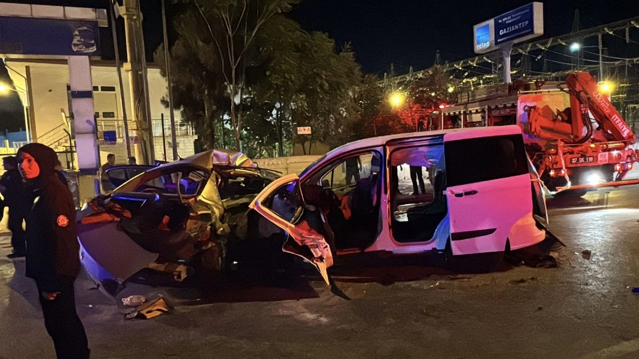 Gaziantep’te Katliam Gibi Kaza: 5 Ölü