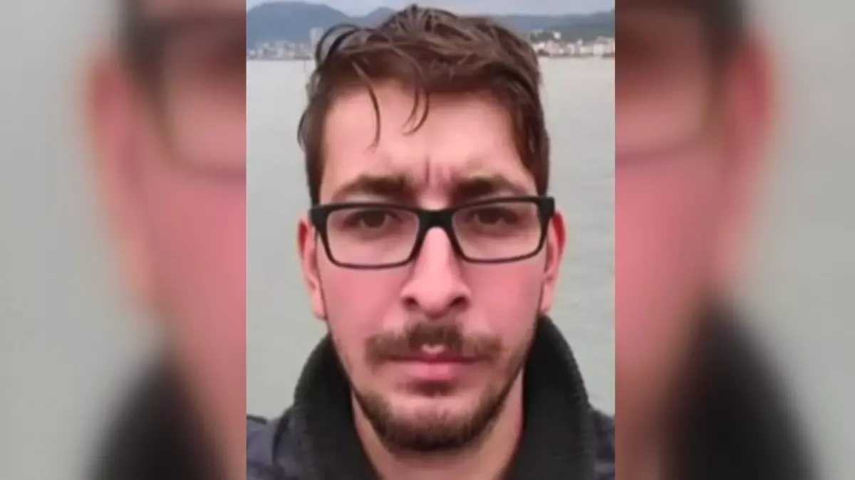 Emrah Elveren’in Ev Arkadaşı Canlı Yayında Gözaltına Alındı