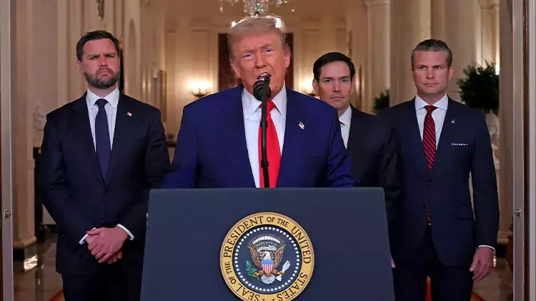 Son Dakika: Trump, İran'ın Nükleer Tesislerinin Yok Edildiğini Açıkladı