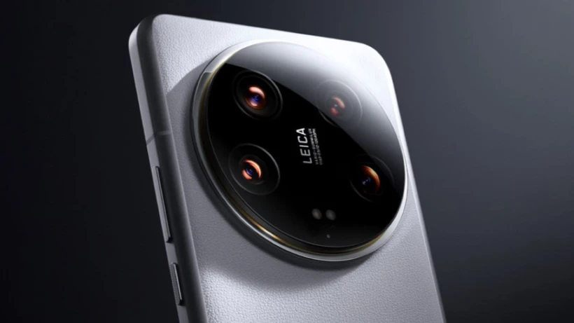Xiaomi 16 Güçlü Bataryasıyla Amiral Gemisi Rekabetini Kızıştırıyor