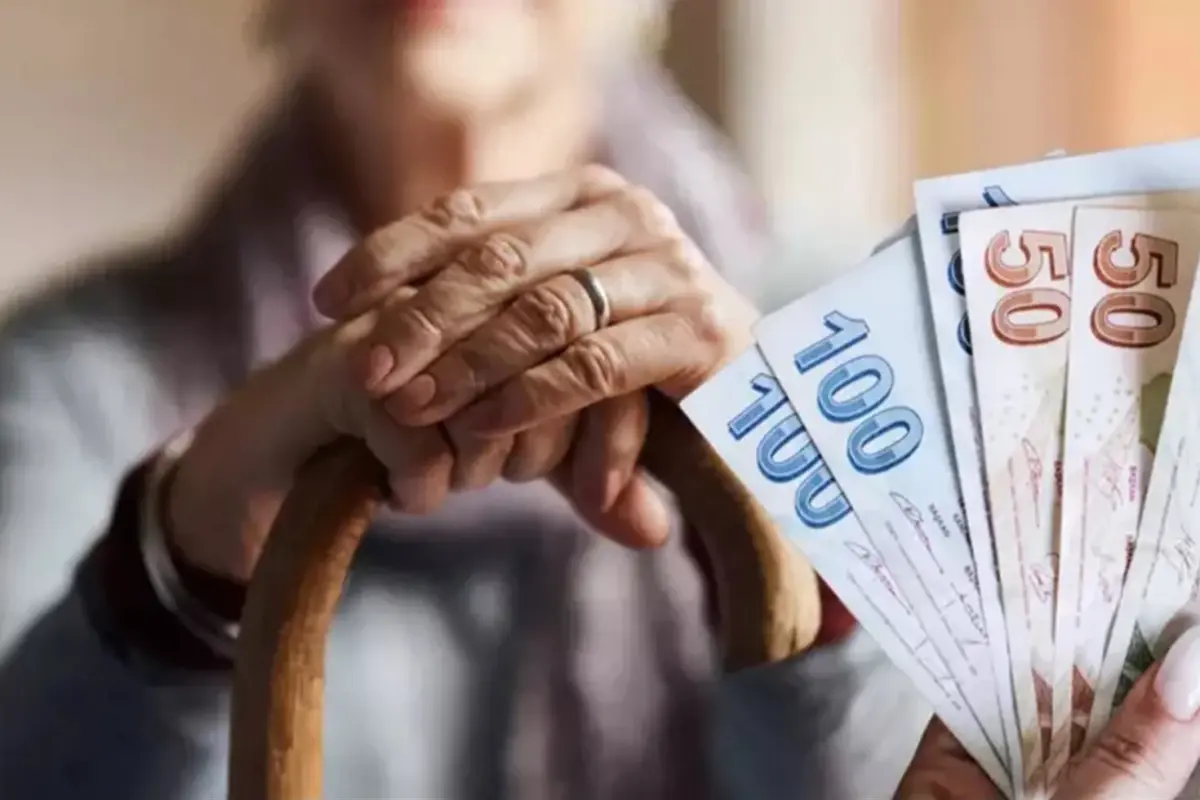 Emekli Promosyon Yarışı Temmuzda Zirveye Çıktı: Banka Banka Güncel Tutarlar Açıklandı