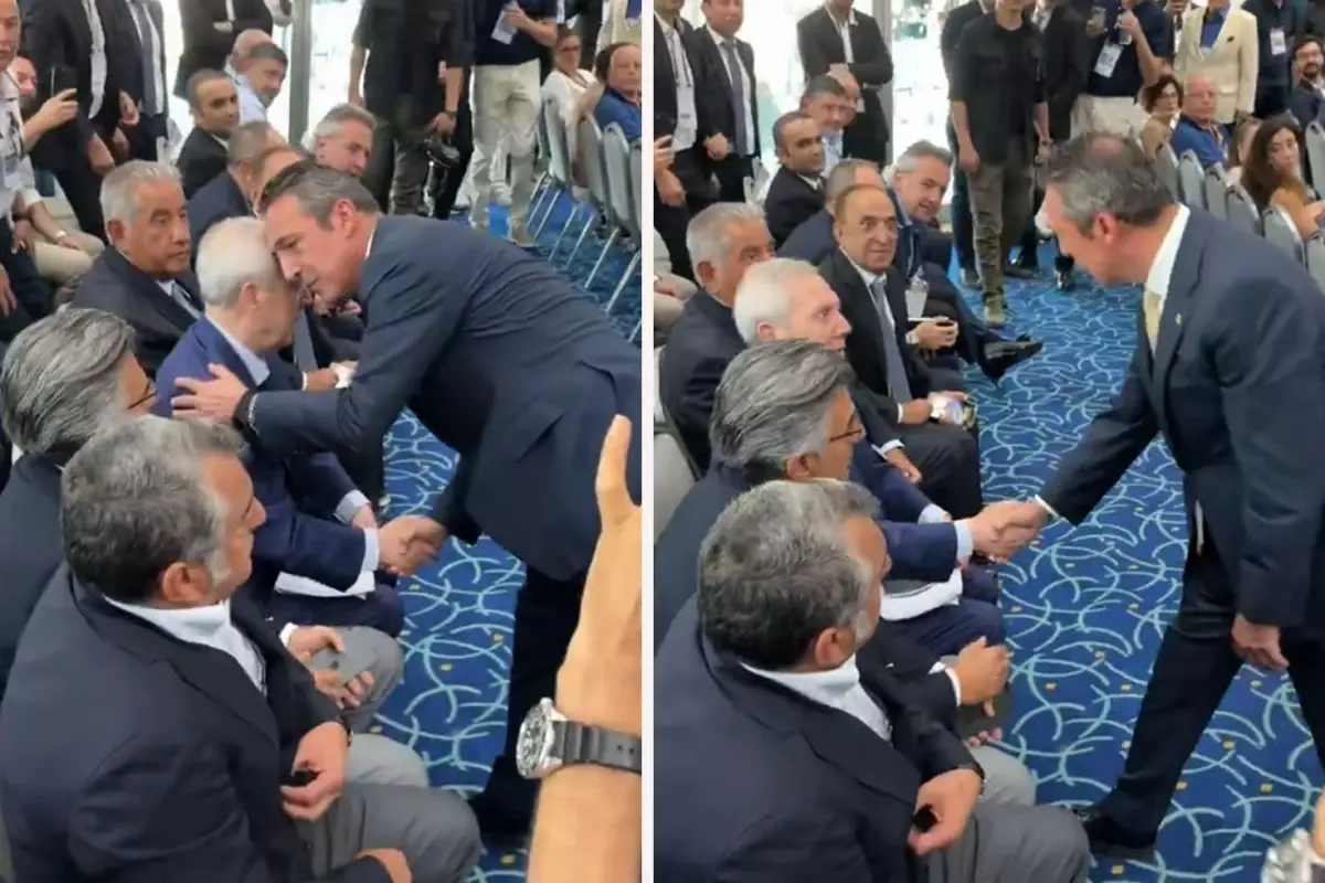 Ali Koç ile Aziz Yıldırım Tokalaştı, Mahmut Uslu’nun Bakışları Sosyal Medyada Gündem Oldu