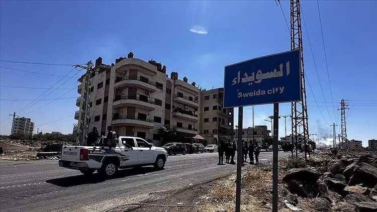 Süveyda'da Mahsur Kalan 360 Sivil Tahliye Edildi: Çatışmaların Ardından Yeni Göç Dalgası