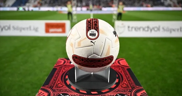 Süper Lig'de Yeni Sezon Başlıyor: Ligin Rekorları ve İlkleri