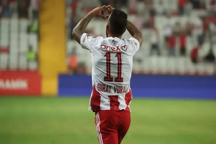 Antalyaspor, Sezona Kasımpaşa Galibiyetiyle Başladı