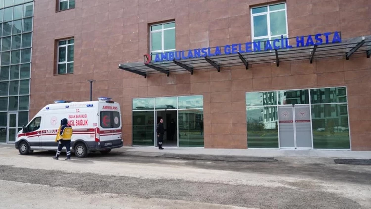 Niğde'de 1 Yaşındaki Çocuk Su Dolu Kovada Yaşamını Yitirdi