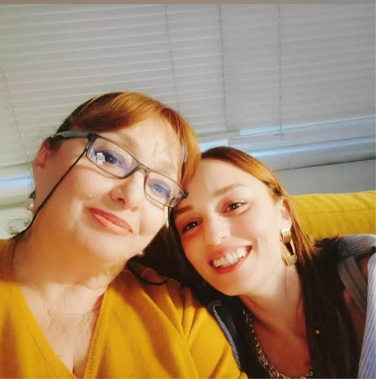 Nilperi Şahinkaya'nın Acı Günü: Annesi Meltem Vural Hayatını Kaybetti
