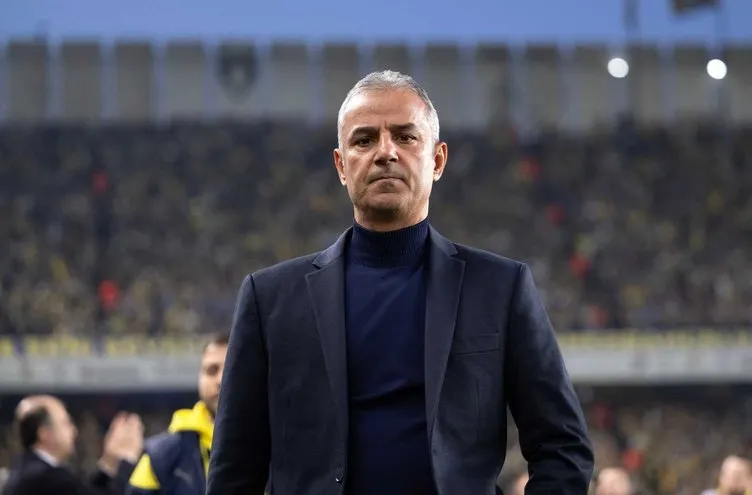 Fenerbahçe’de Yönetim Toplandı: İsmail Kartal Yeniden Takımın Başına mı Geçiyor?
