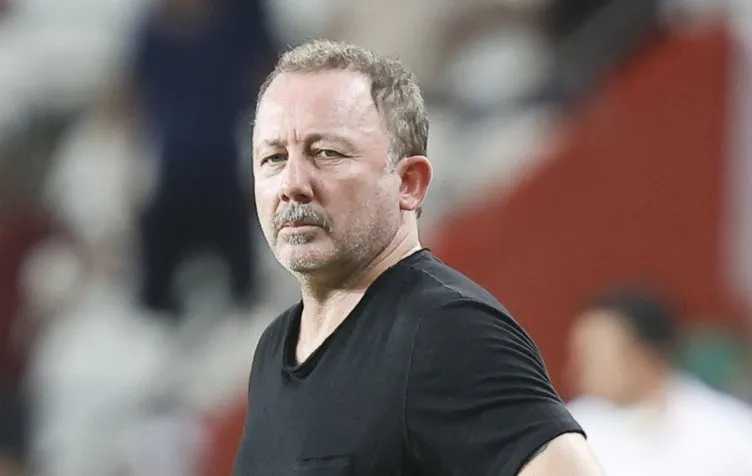 Beşiktaş’ta İkna Turları: Yıldız Stoperin Maaşı İçin Yeni Plan