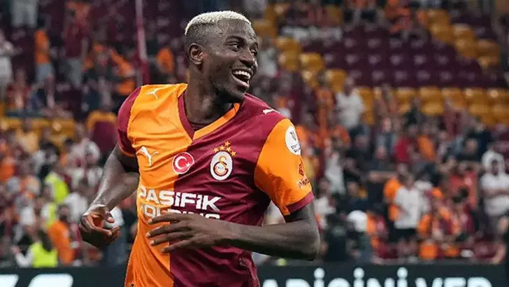 Victor Osimhen Galatasaray'ın Frankfurt Maçına Yetişiyor