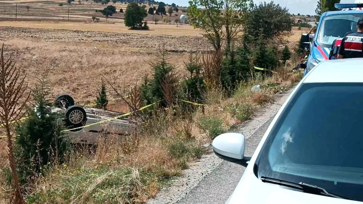 Kütahya’da Yol Kontrolü Yapan Jandarma Takla Atan Aracın Altında Kalarak Şehit Oldu