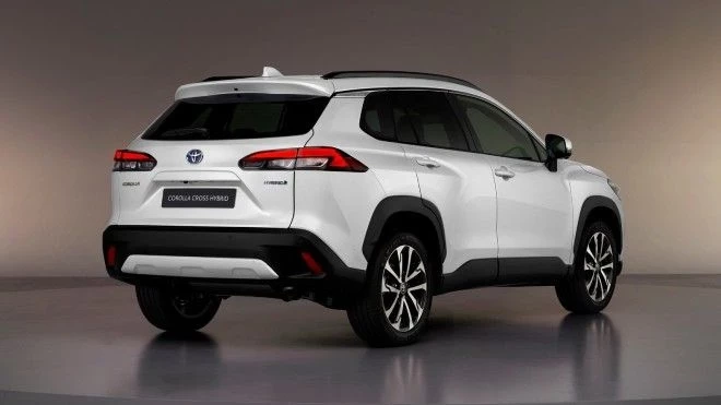 Toyota Corolla Cross’tan Eylül Fırsatı! Egea Cross Fiyatına SUV Konforu