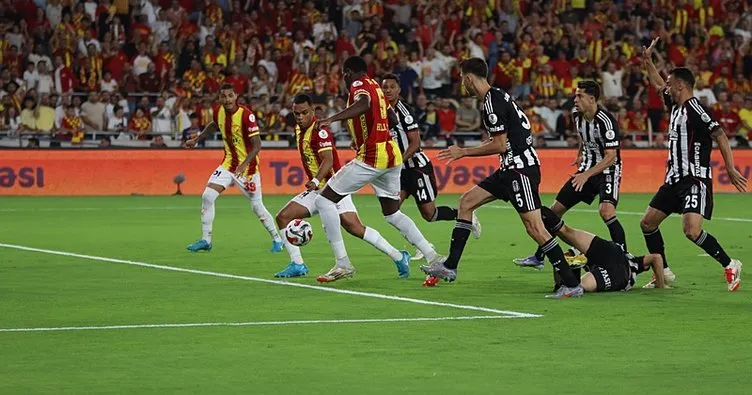 Beşiktaş, Göztepe Deplasmanında Dağıldı! 3-0’lık Mağlubiyetle Şok Yaşadı