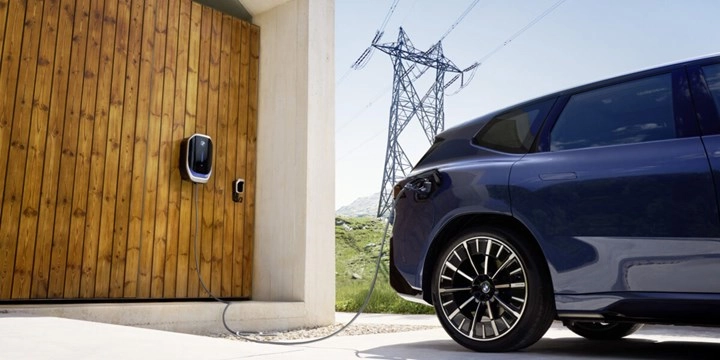 BMW iX3 ile Yılda 14.000 Kilometre Bedava Sürüş Mümkün