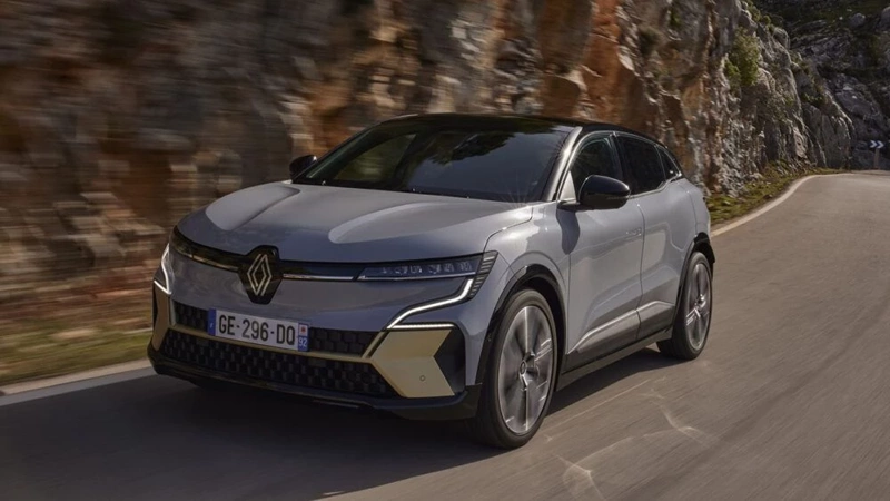Clio Fiyatına Renault Megane E-Tech Fırsatı: Kısa Süreli Kampanya Başladı