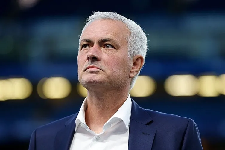 Mourinho'dan Kamp Eleştirilerine Kısa Yanıt