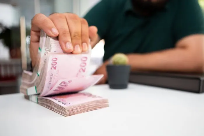 AK Parti'den Yeni Ekonomi Paketi Açıklaması