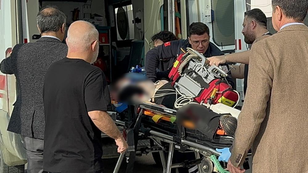 Edirne'de Pencereden Düşen Kadın Avukat Ağır Yaralandı