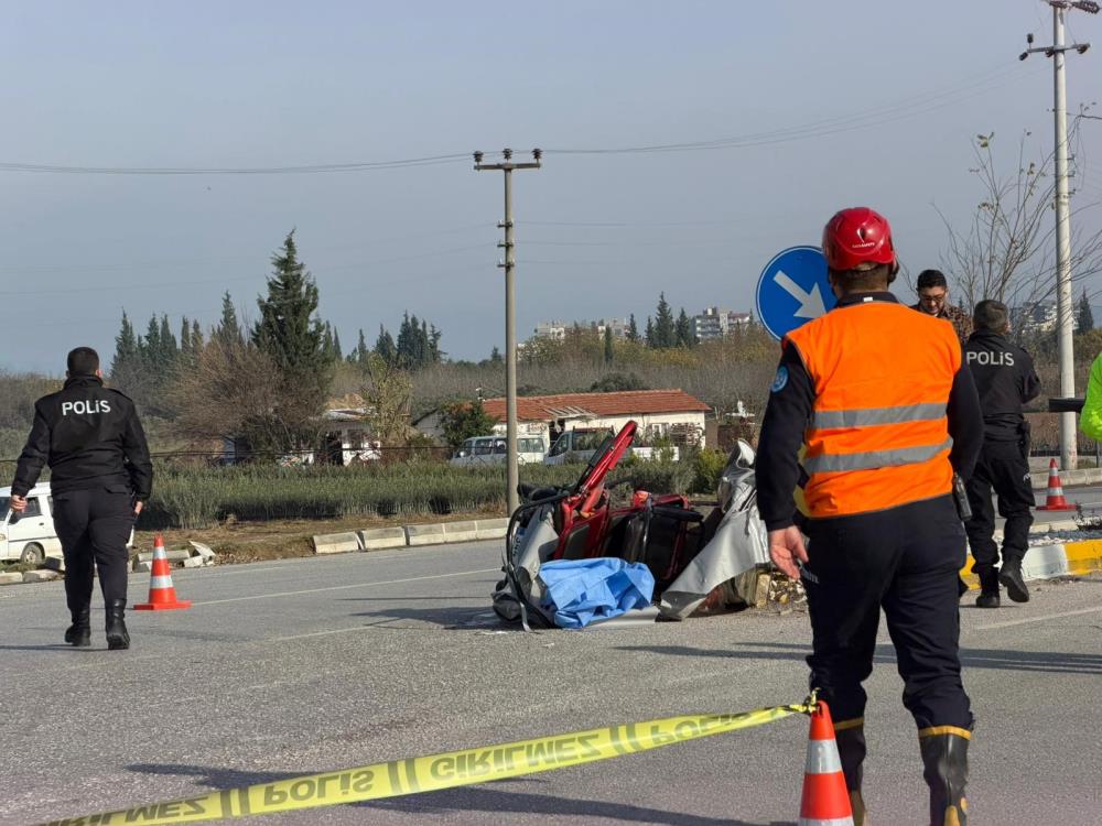 Akhisar Karayolunda Trafik Kazası: Elektrikli Bisiklet Sürücüsü Hayatını Kaybetti