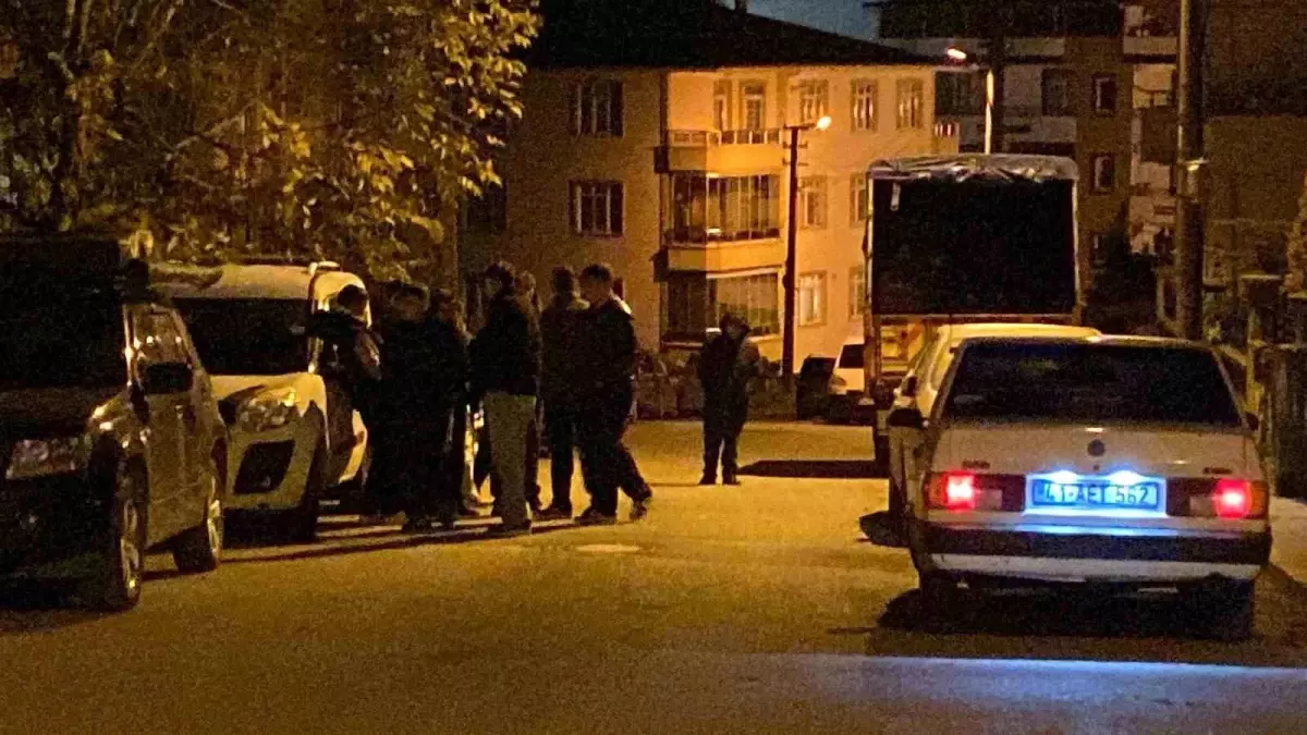 Kocaeli’de 16 Yaşındaki Kız Çocuğu Evde Silahla Vurulmuş Halde Bulundu