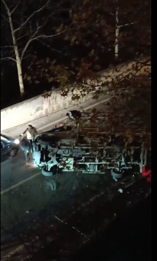Esenyurt’ta Alkollü Sürücünün Tehlikeli Makasları Kazayla Bitti