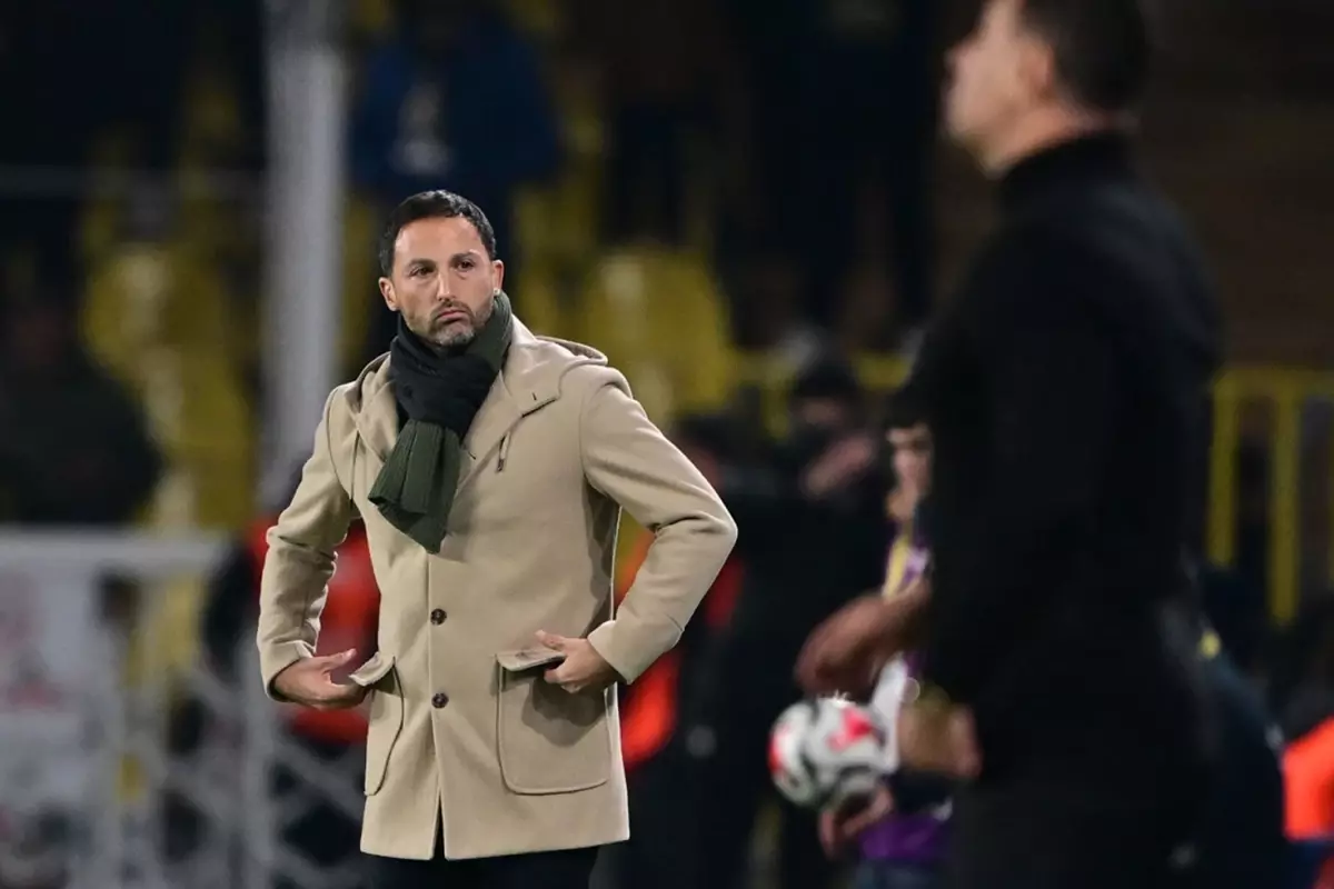 Tedesco'nun Maaşı Sosyal Medyada Gündem Oldu