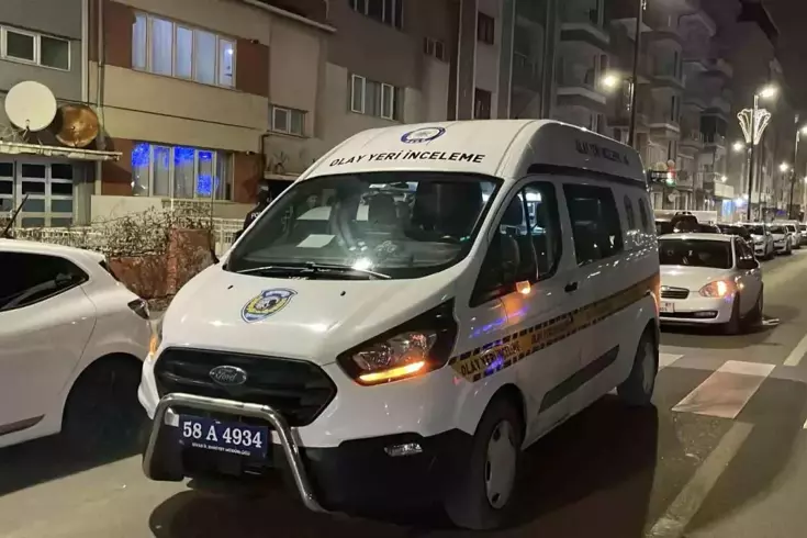 Aile İçi Tartışma Ölümle Sonuçlandı: Ağabeyini Bıçaklayarak Öldürdü