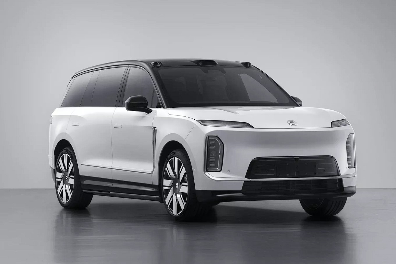 Çin'in En Büyük Elektrikli SUV’u Geliyor: Nio ES9 Sahneye Çıkıyor