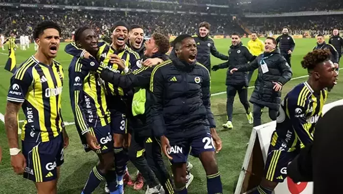 Fenerbahçe – Samsunspor Maçındaki Tartışmalı Pozisyonlara Trio Yorumu
