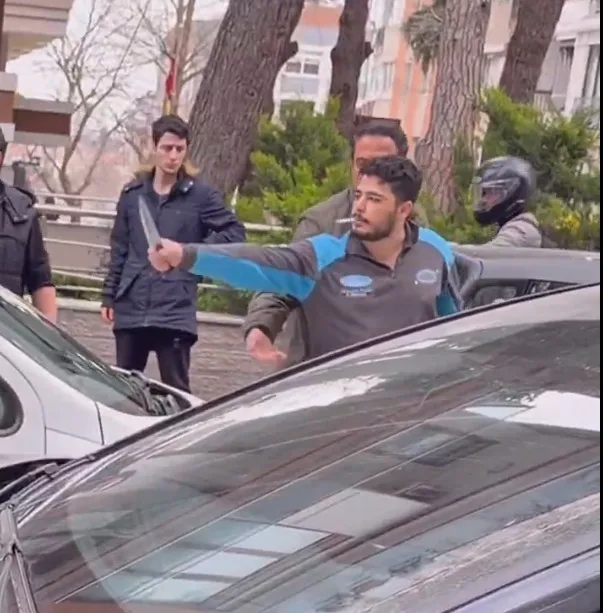 Maltepe’de Trafik Tartışması Bıçaklı Tehdide Dönüştü