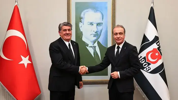 Beşiktaş’ta Yeni Teknik Direktör Arayışı Başladı
