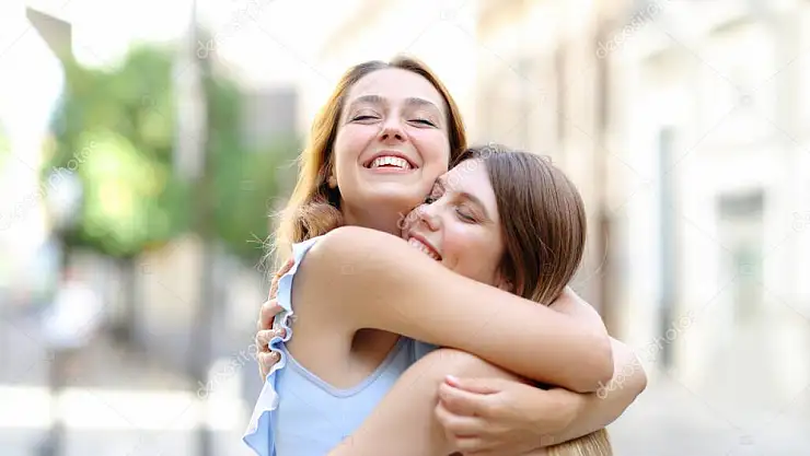 Günde En Az Üç Kez Sarılın Mutluluğun Sırrı İlişkilerde Saklı