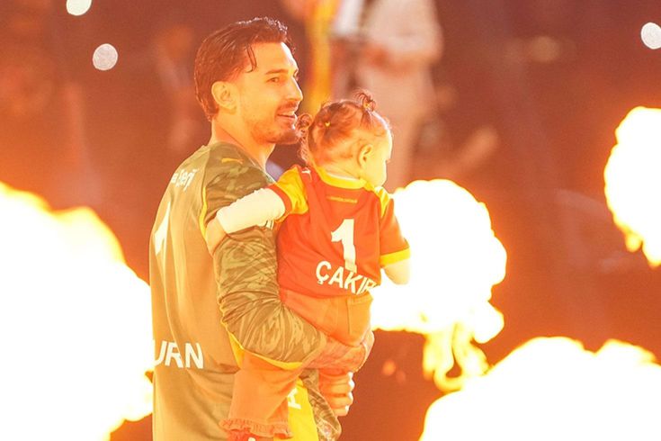 Galatasaray’dan Uğurcan Çakır’a Maaş Zammı Ve Kaptanlık Planı