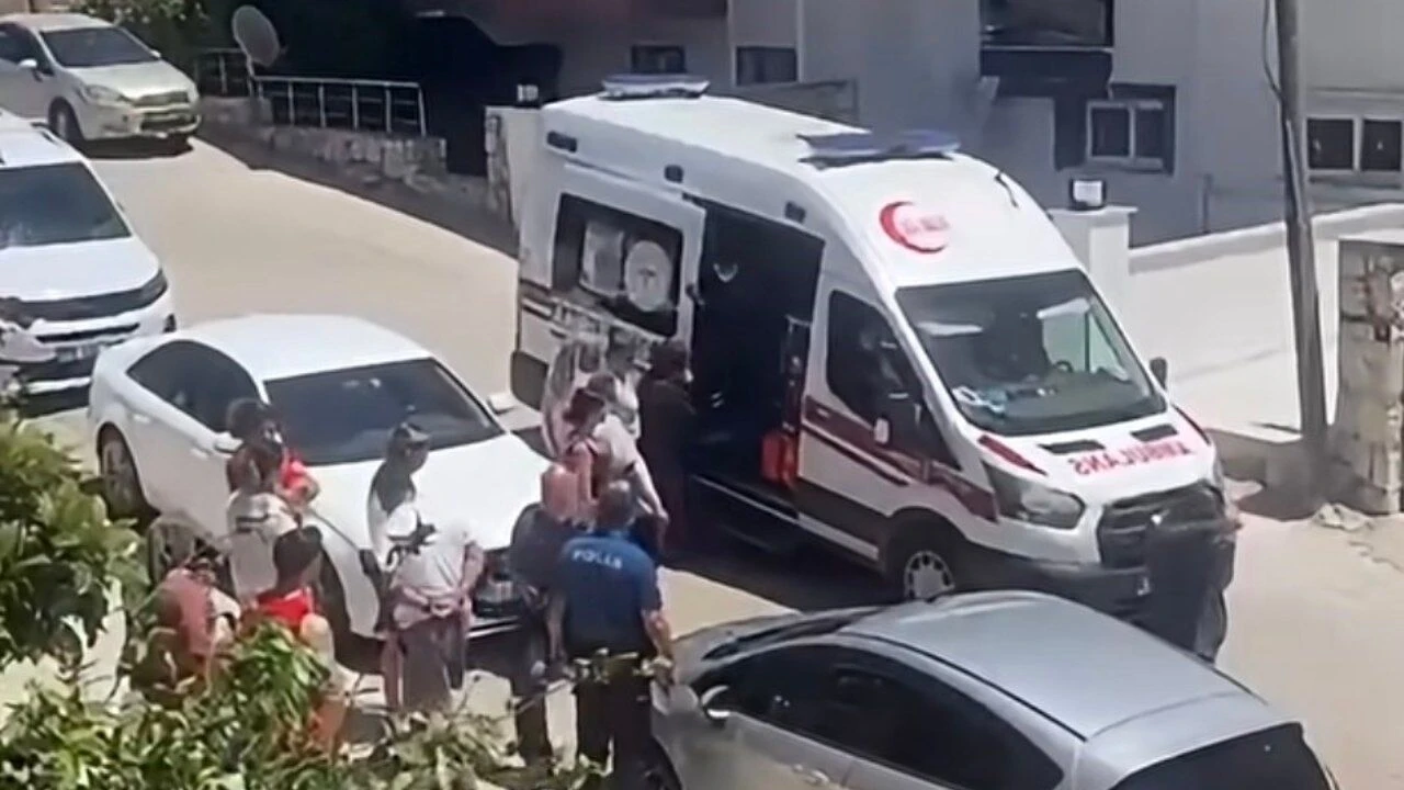Didim’de Aile İçi Bıçaklı Saldırı: 3 Kişi Yaralandı