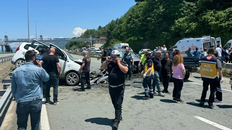Karadeniz Sahil Yolunda Ters Yön Faciası: 2 Ölü 3 Yaralı