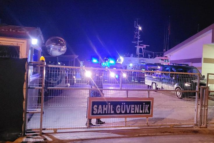 Karadenizde Türk Balıkçı Teknesine Saldırı 1 Ölü 4 Yaralı