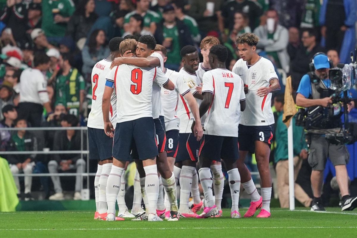 İngiltere Çeyrek Finalde! Meksika'yı 10 Kişiyle Geçti